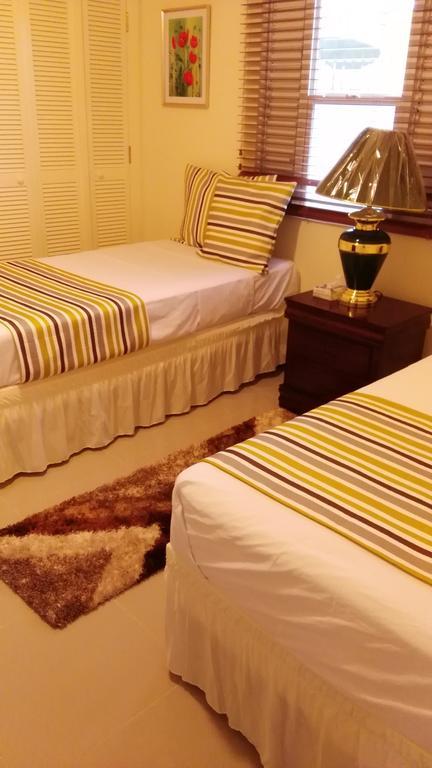 Relax Villa Ocho Rios Dış mekan fotoğraf